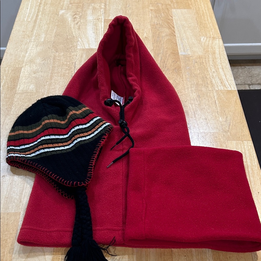 Red Hooded Scarf
